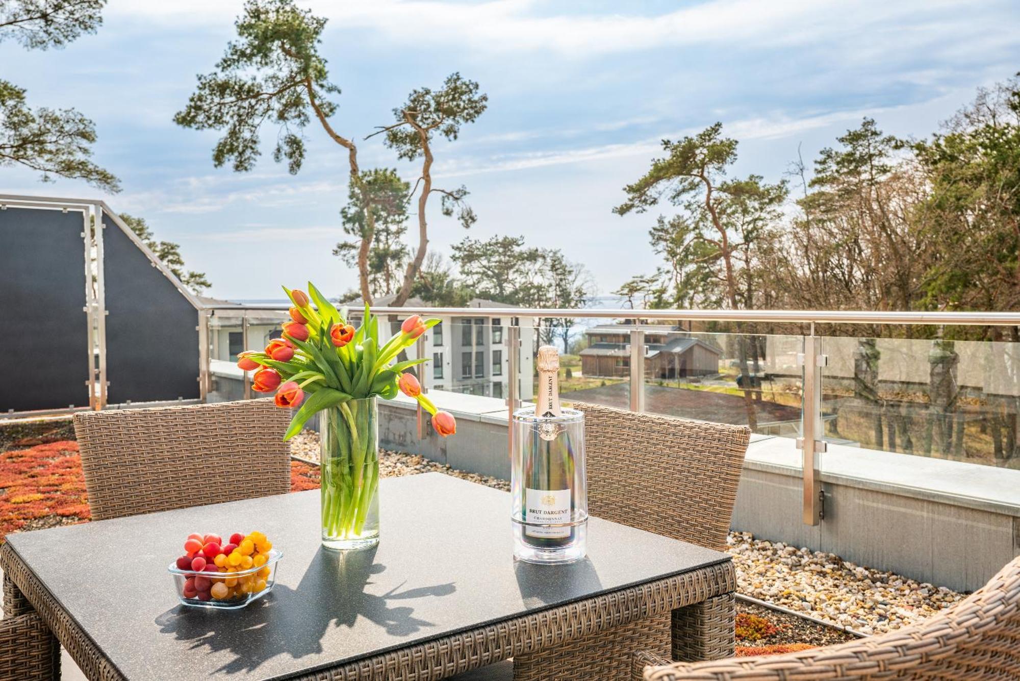 Terrassenwohnung "Haffgefluester" - Haffresidenz Garz  Zewnętrze zdjęcie